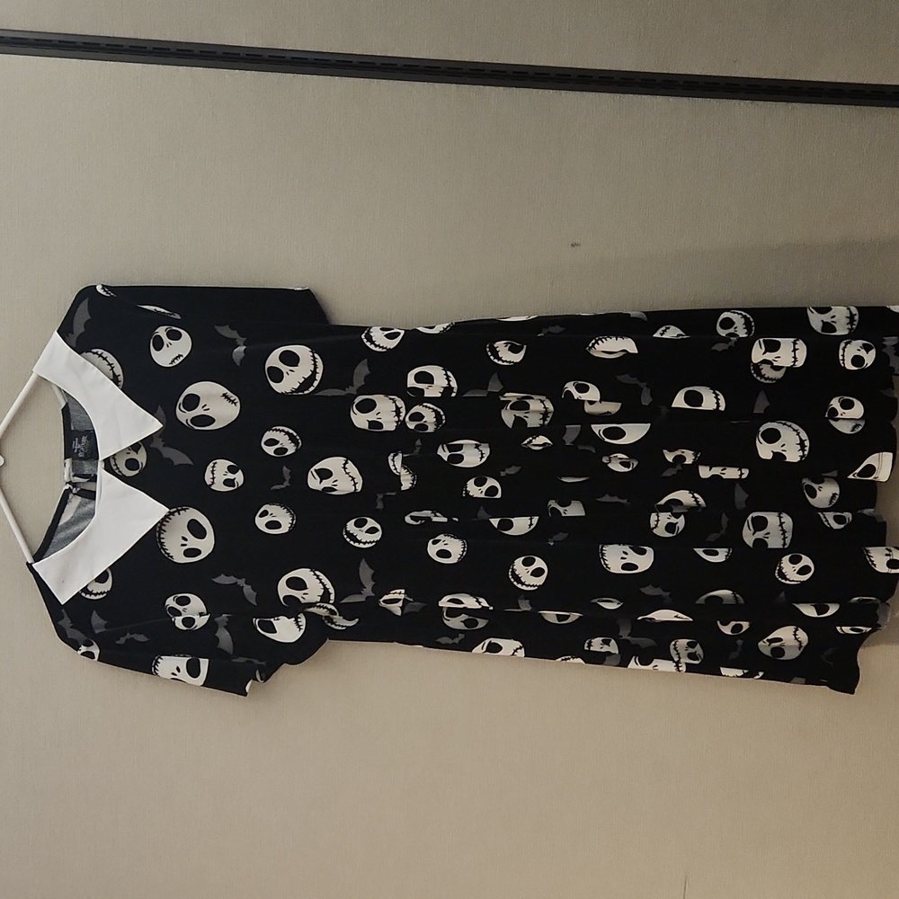 Torrid Nightmare Before Christmas Dress Size 2X - Picture 2 of 14